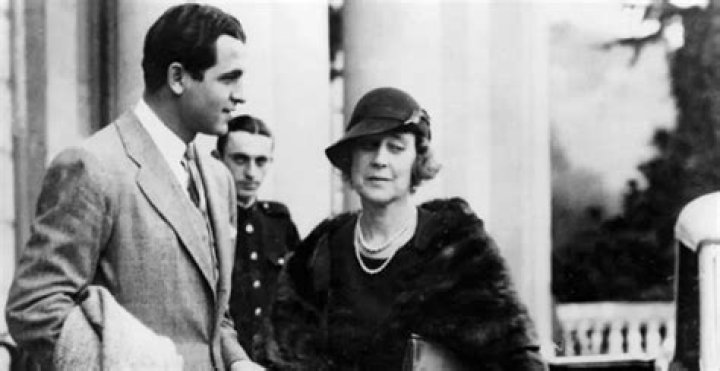 Enzo Fiermonte Biography, Age, Height, Wife, Net Worth, Family