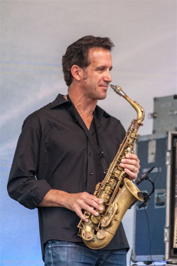 Eric Marienthal Biography, Age, Height, Wife, Net Worth, Family