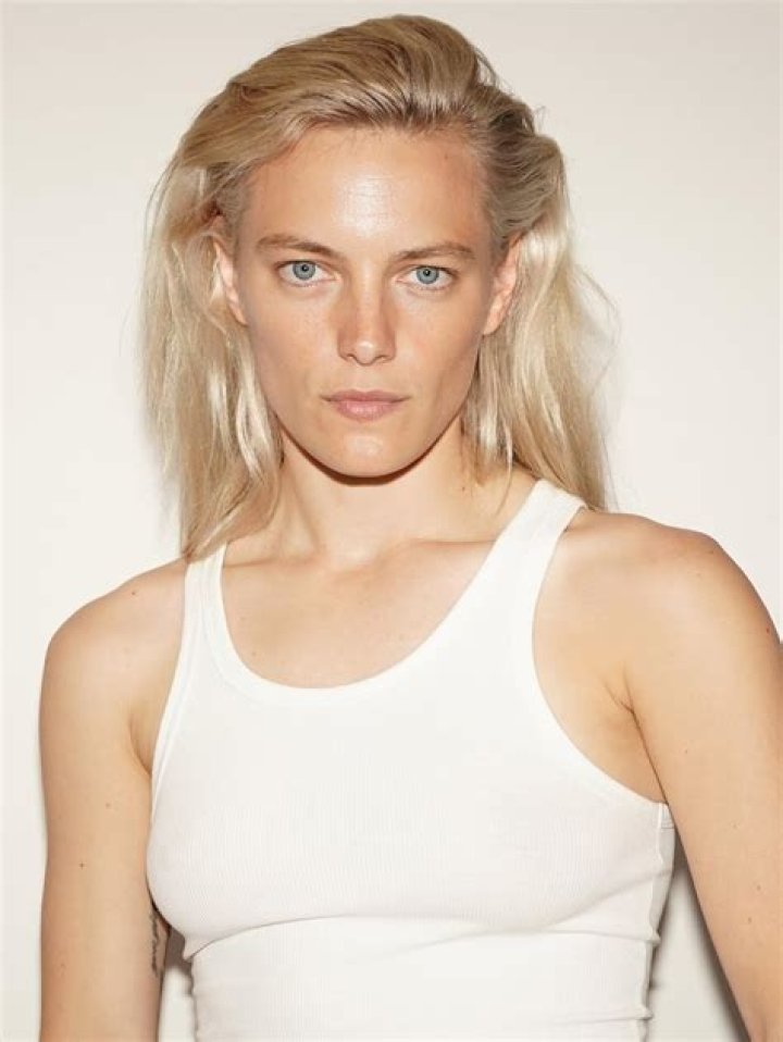 Erika Linder Biography, Age, Height, Husband, Net Worth, Family