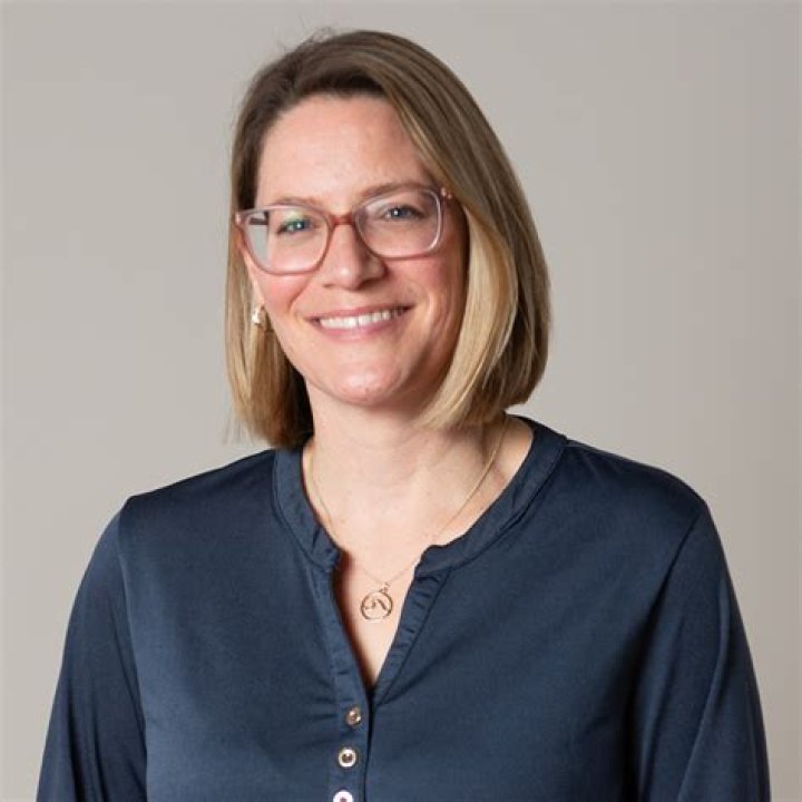 Erin Shelton Biography, Age, Height, Husband, Net Worth, Family