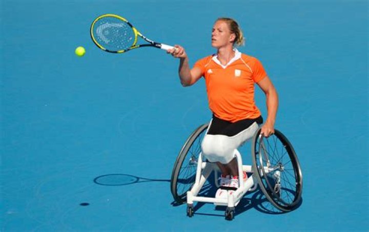 Esther Vergeer Biography, Age, Height, Husband, Net Worth, Family