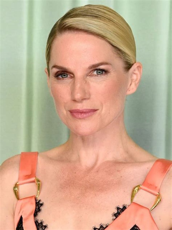 Eva Birthistle Biography, Age, Height, Husband, Net Worth, Family