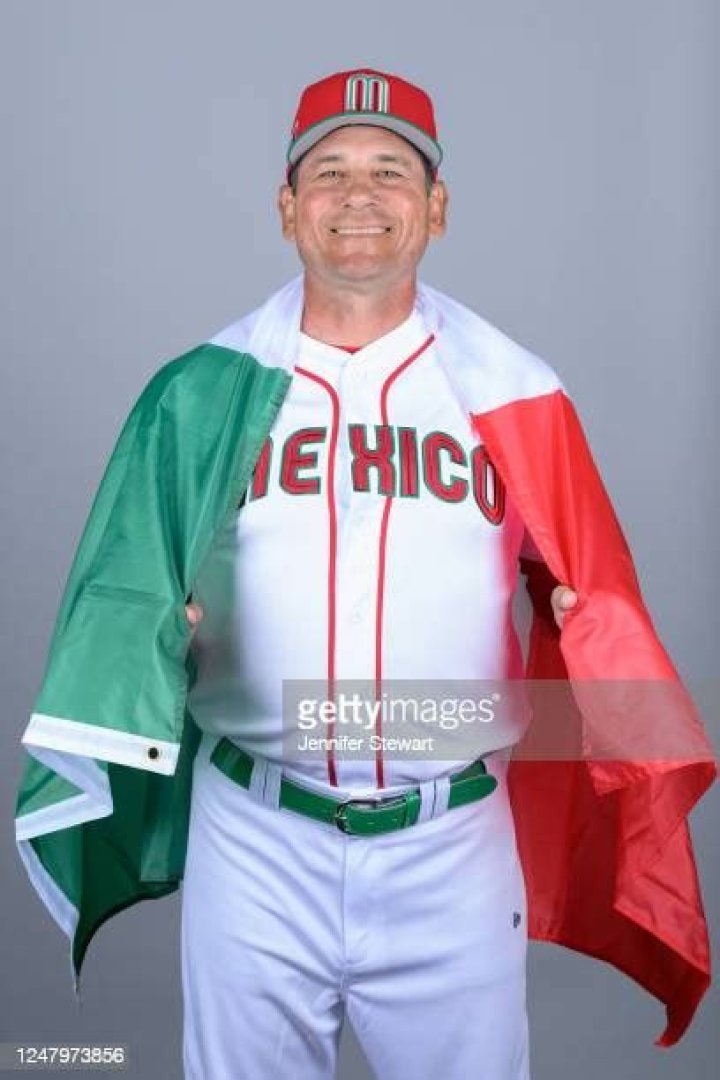 Ever Magallanes Biography, Age, Height, Wife, Net Worth, Family