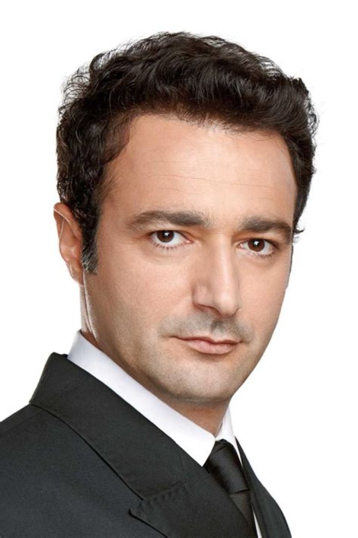 Firat Dogruloglu Biography, Age, Height, Wife, Net Worth, Family