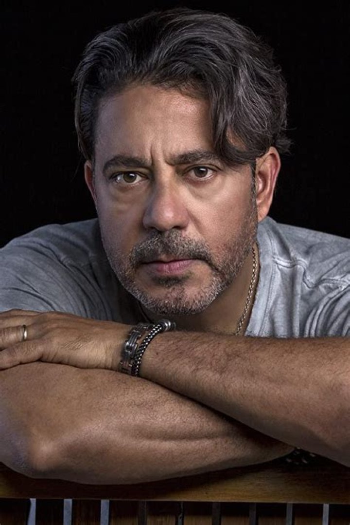 Francisco Cruz Biography, Age, Height, Wife, Net Worth, Family