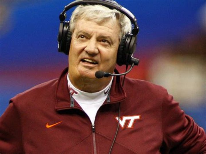 Frank Beamer Biography, Age, Height, Wife, Net Worth, Family
