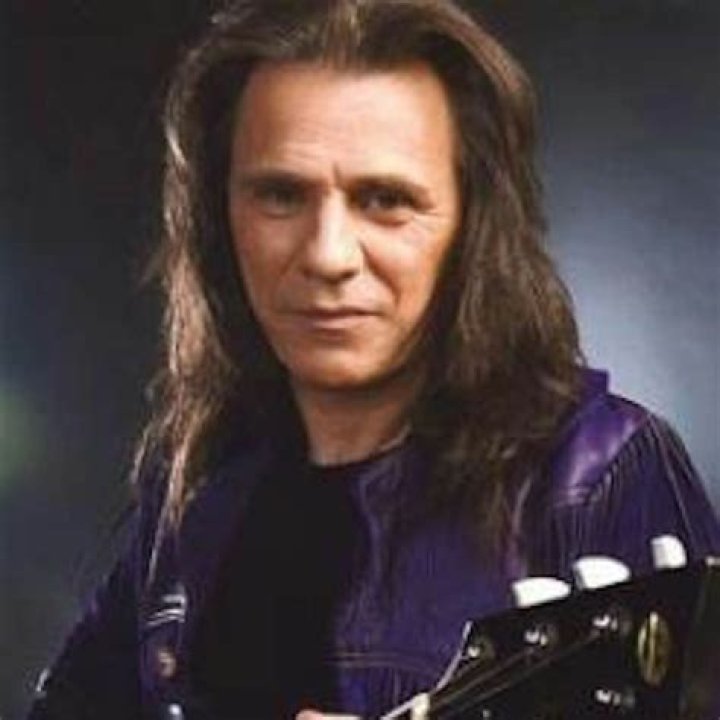 Frank Marino Biography, Age, Height, Wife, Net Worth, Family