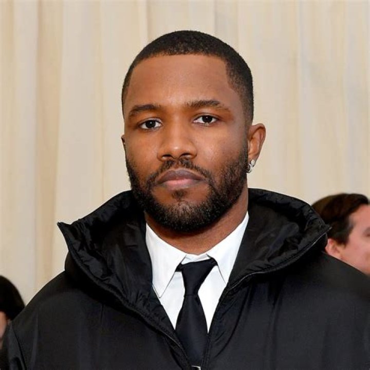 Frank Ocean Biography, Age, Height, Wife, Net Worth, Family