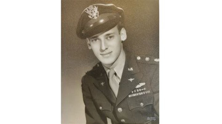 Fredric Arnold Biography, Age, Height, Wife, Net Worth, Family