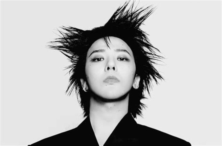 G-Dragon Biography, Age, Height, Wife, Net Worth, Family