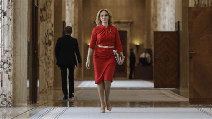 Gabriela Firea Biography, Age, Height, Husband, Net Worth, Family