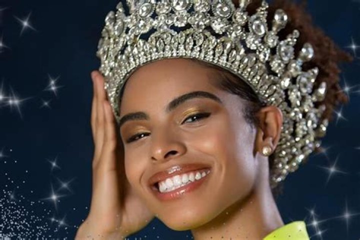 Gabriela Vallejo biografía, edad, altura, esposa, net worth, familia