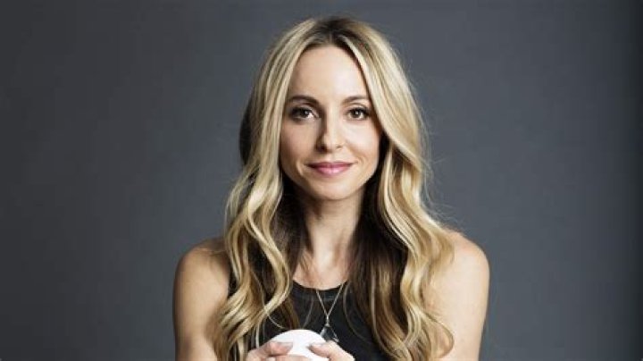 Gabrielle Bernstein Biography, Age, Height, Husband, Net Worth, Family
