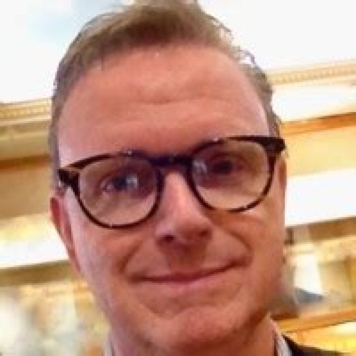 Gareth Provan Biography, Age, Height, Wife, Net Worth, Family