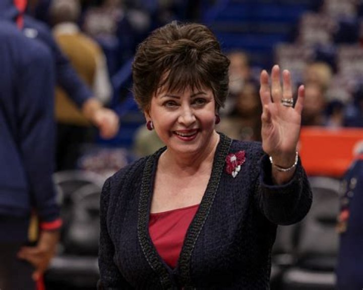 Gayle Benson Biography, Age, Height, Wife, Net Worth and Family