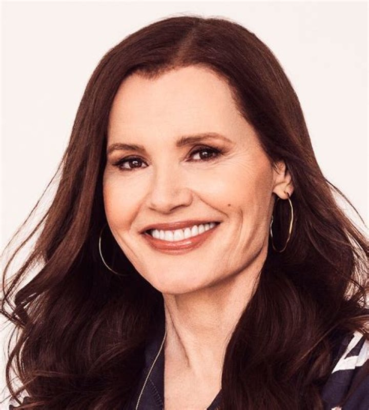 Geena Davis Biography, Age, Height, Husband, Net Worth, Family