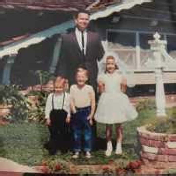 Gene Corso Biography, Age, Height, Husband, Net Worth, Family