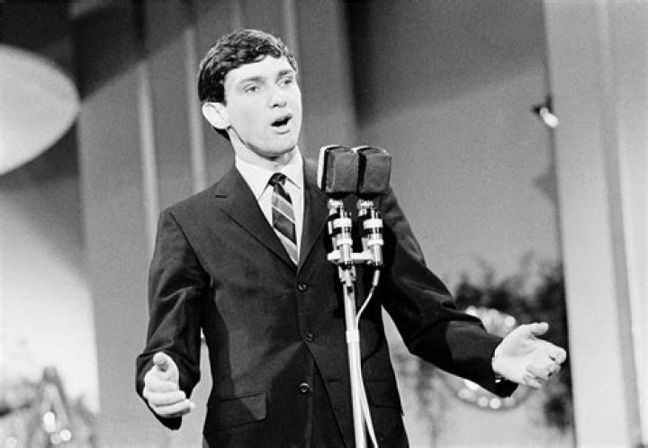 Gene Pitney biografía, edad, altura, esposo, net worth, familia
