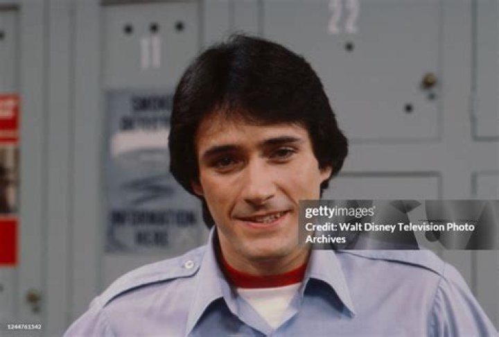 George DelHoyo Biography, Age, Height, Wife, Net Worth, Family