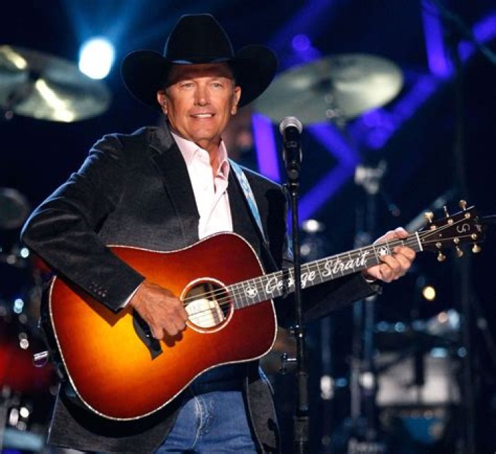 George Strait Biography, Age, Height, Wife, Net Worth, Family
