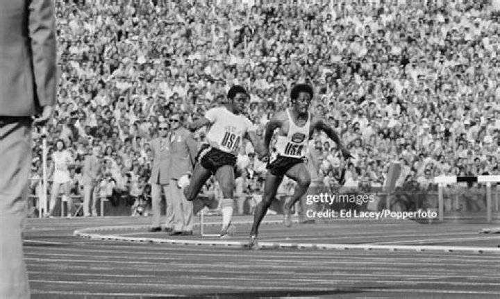 Gerald Tinker Biography, Age, Height, Wife, Net Worth, Family