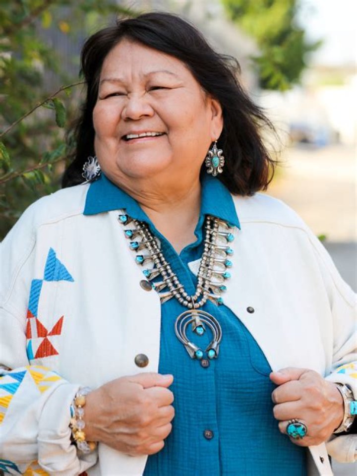 Geraldine Keams Biography, Age, Height, Husband, Net Worth, Family