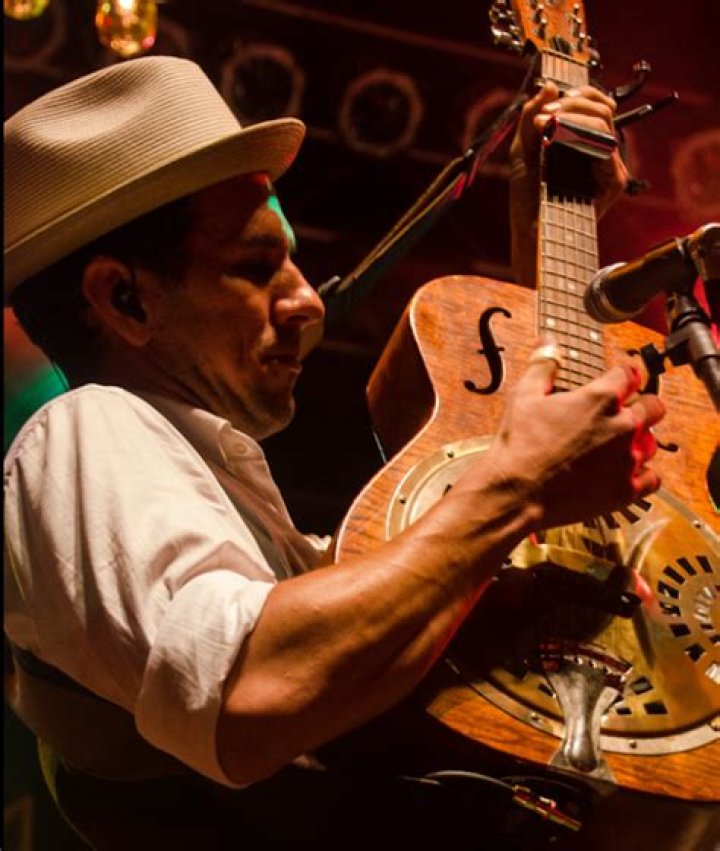 Gill Landry Biography, Age, Height, Wife, Net Worth, Family