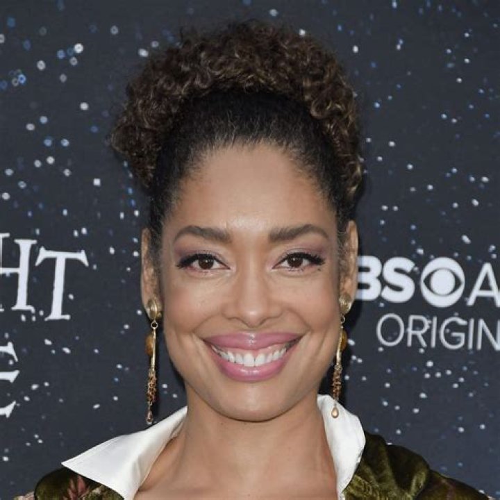 Gina Torres Biography, Age, Height, Husband, Net Worth, Family