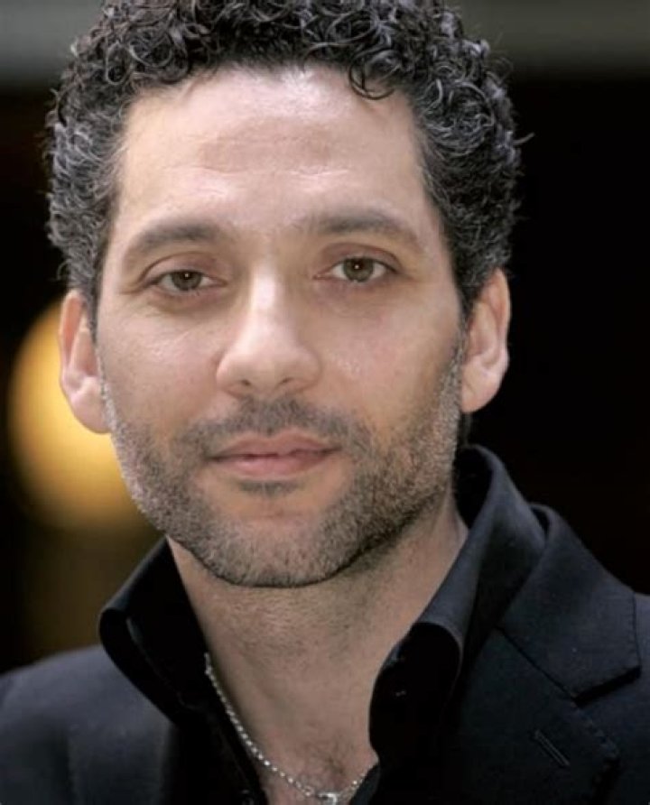 Giuseppe Fiorello Biography, Age, Height, Wife, Net Worth, Family