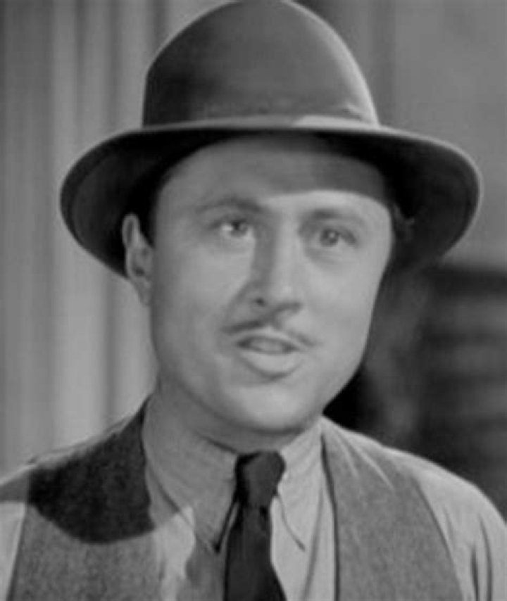 Glen Cavender Biography, Age, Height, Wife, Net Worth, Family