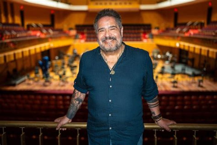 Glenn Monroig biografía, edad, altura, esposo, net worth, familia