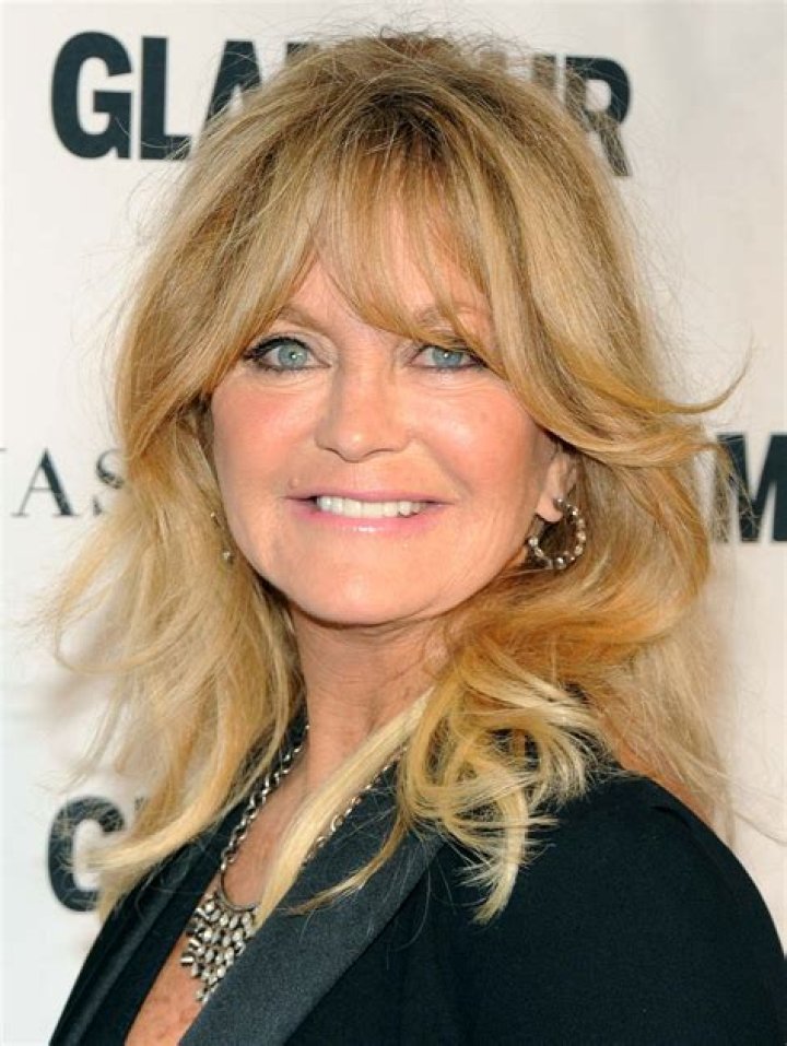 Goldie Hawn Biography, Age, Height, Husband, Net Worth, Family