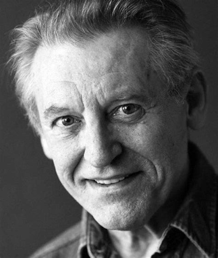 Gordon Joseph Weiss Biography, Age, Height, Wife, Net Worth, Family