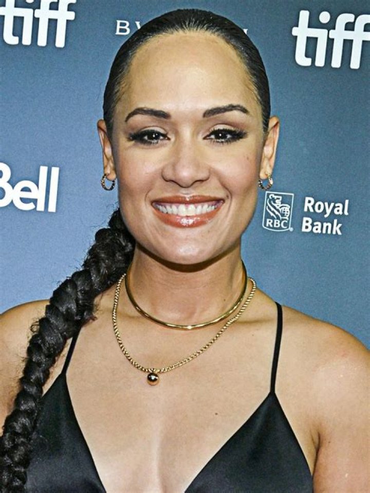 Grace Byers Biography, Age, Height, Husband, Net Worth, Family