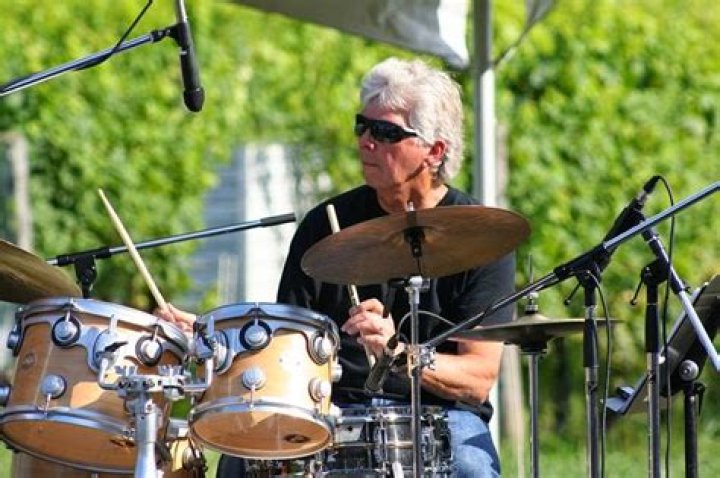 Graham Lear Biography, Age, Height, Wife, Net Worth and Family