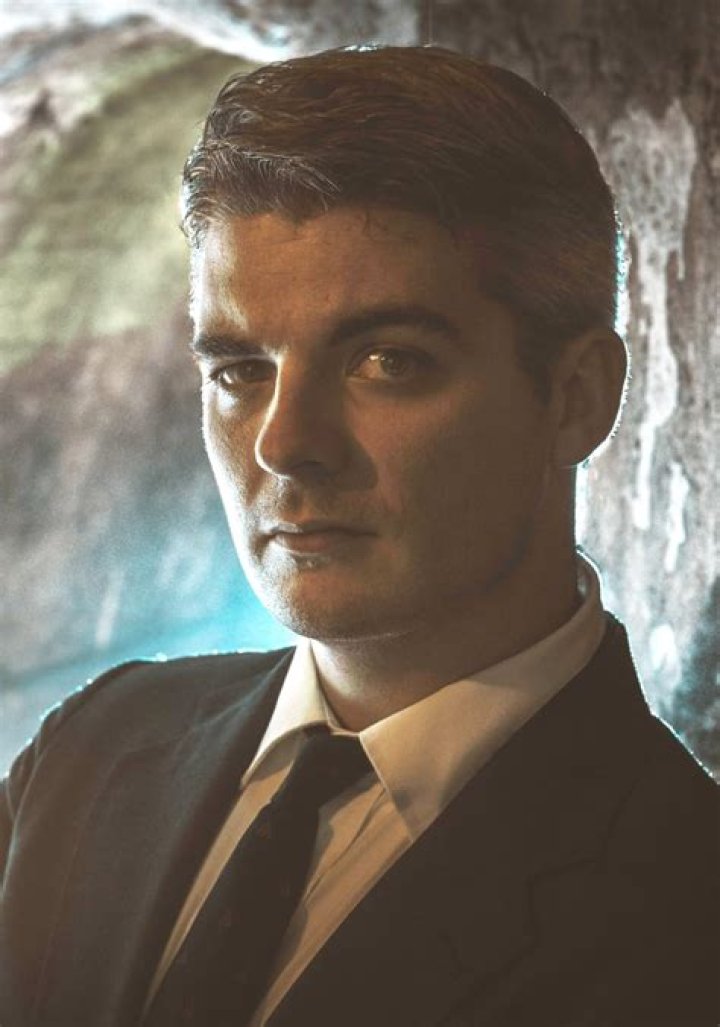 Greg Newkirk Biography, Age, Height, Wife, Net Worth, Family