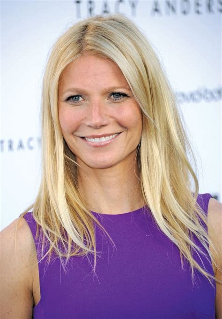 Gwyneth Paltrow Biography, Age, Height, Husband, Net Worth, Family