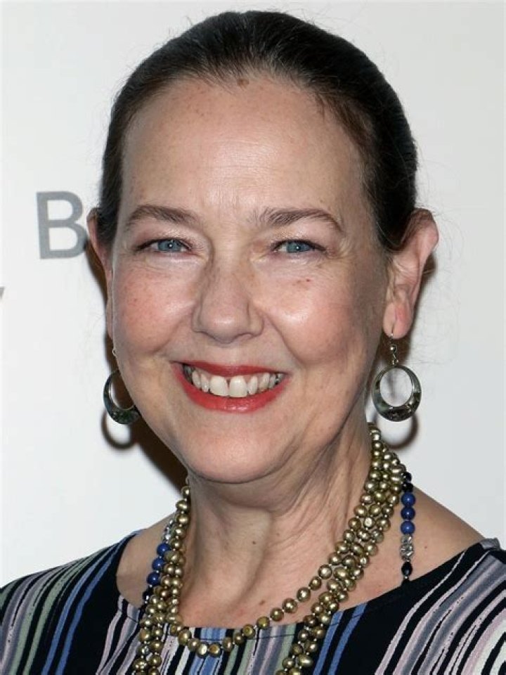 Harriet Sansom Harris Biography, Age, Height, Husband, Net Worth, Family