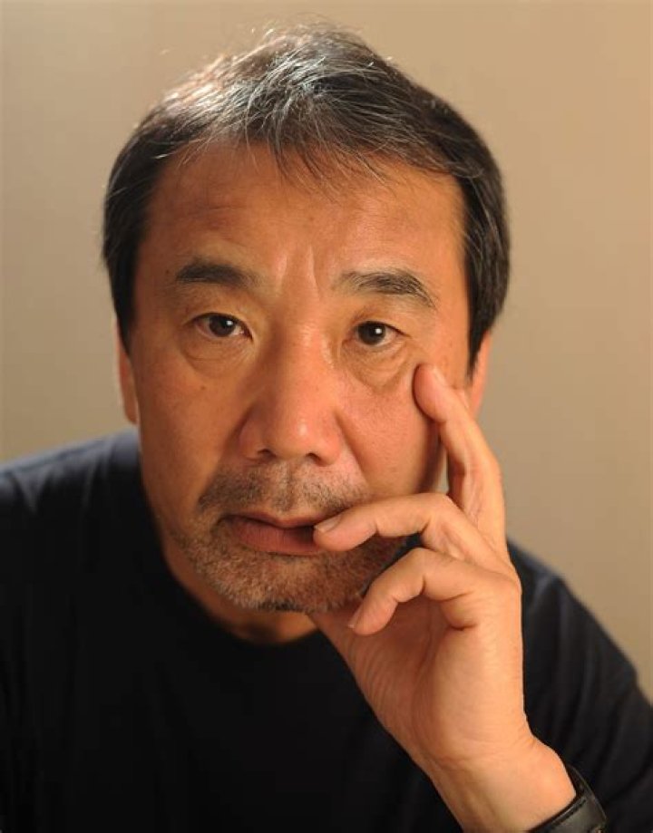 Haruki Murakami Biography, Age, Height, Wife, Net Worth, Family