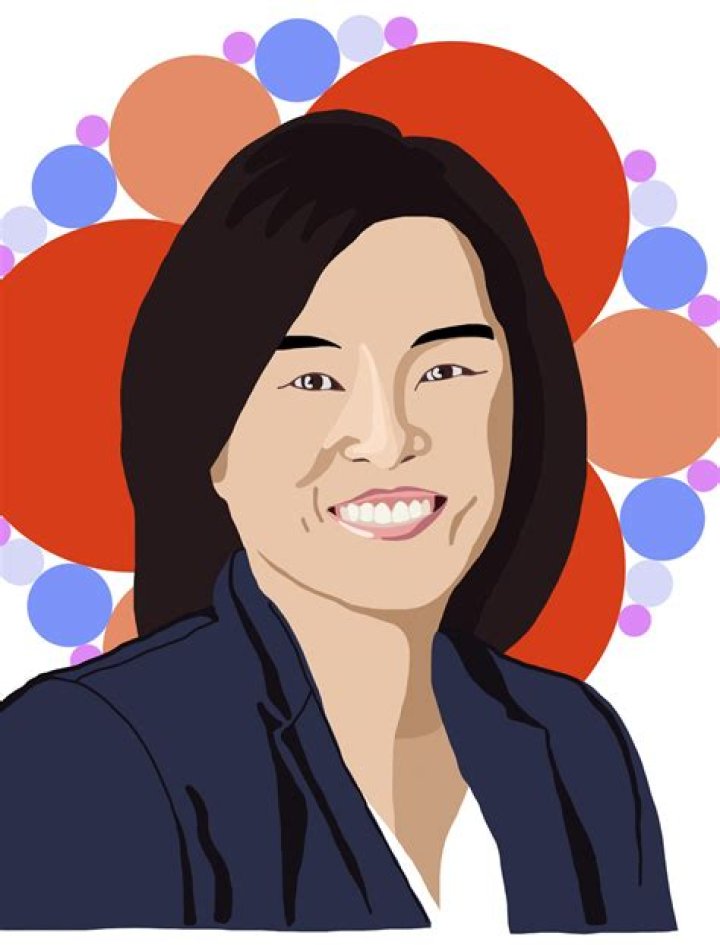 Hee Oh Biography, Age, Height, Husband, Net Worth, Family