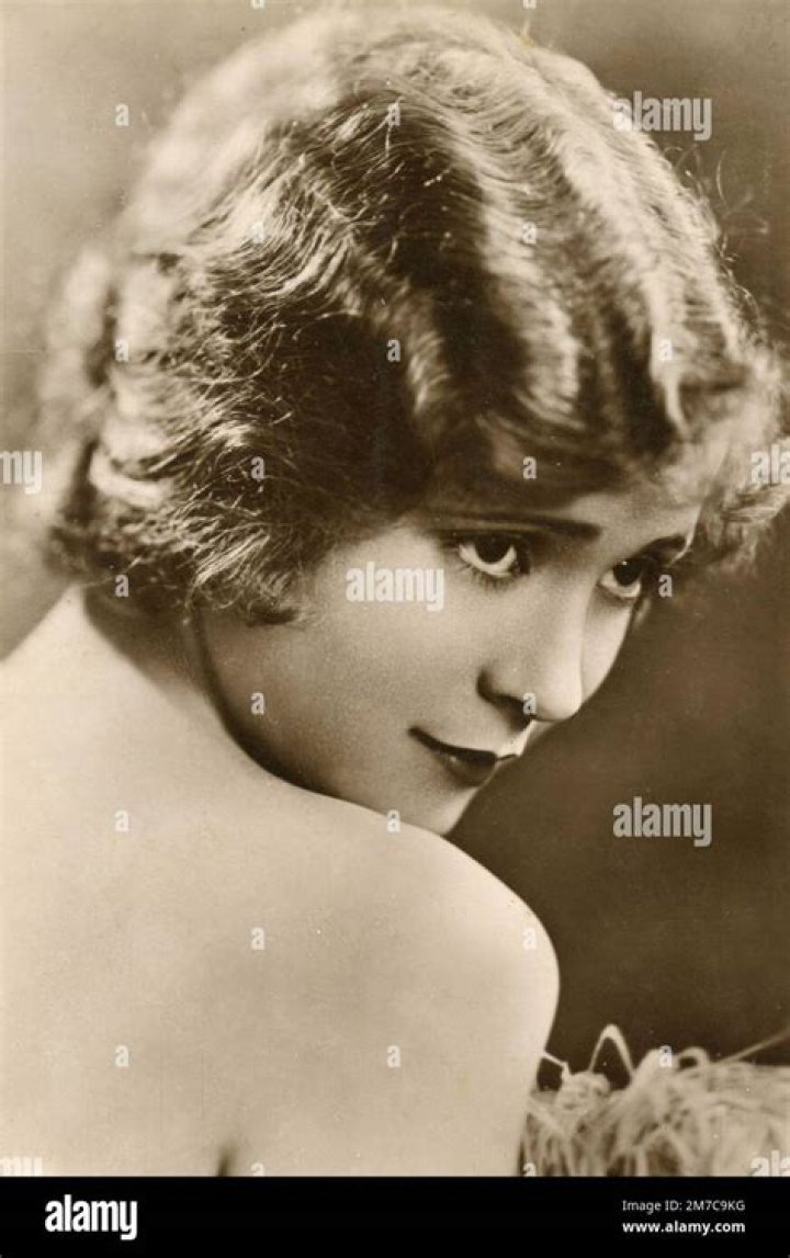 Helen Avis Drexel Biography, Age, Height, Wife, Net Worth and Family