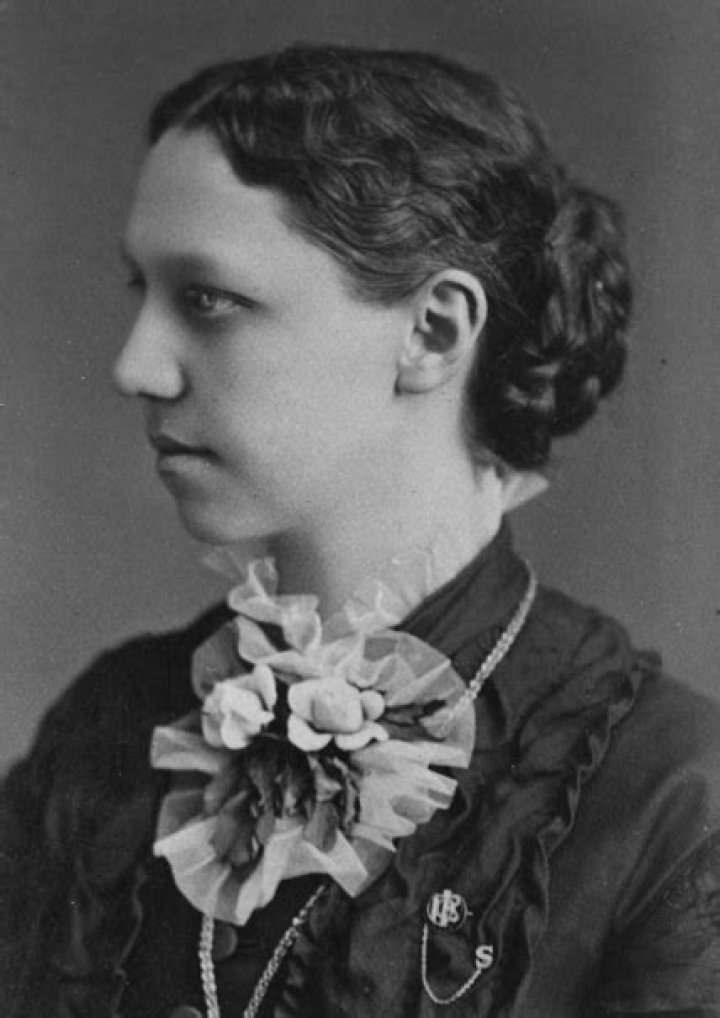 Helen Dodge Biography, Age, Height, Husband, Net Worth, Family