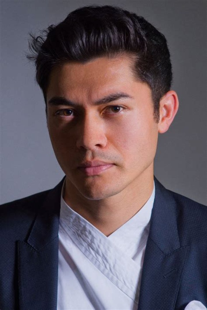 Henry Golding Biography, Age, Height, Wife, Net Worth, Family