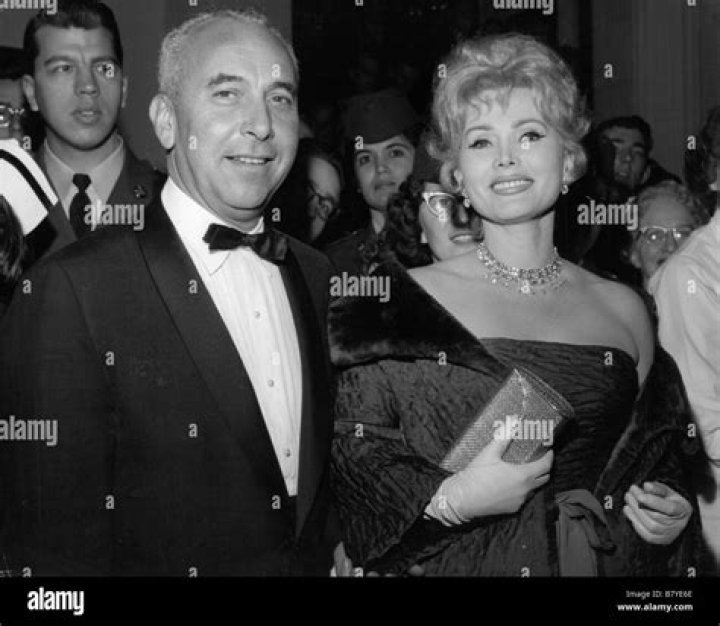 Herbert Hutner Biography, Age, Height, Wife, Net Worth and Family