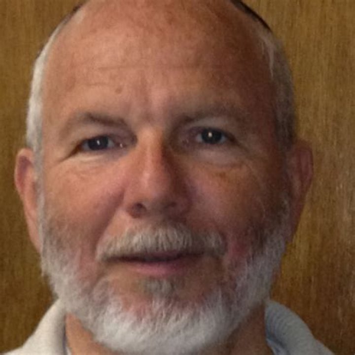 Hershey Friedman Biography, Age, Height, Wife, Net Worth, Family