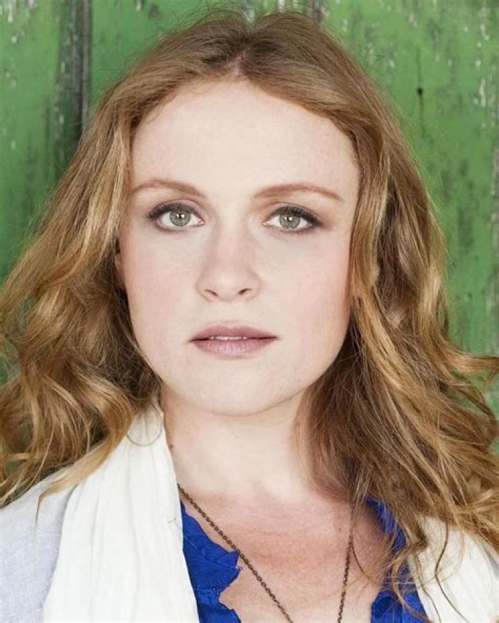 Holly Shanahan Biography, Age, Height, Husband, Net Worth, Family