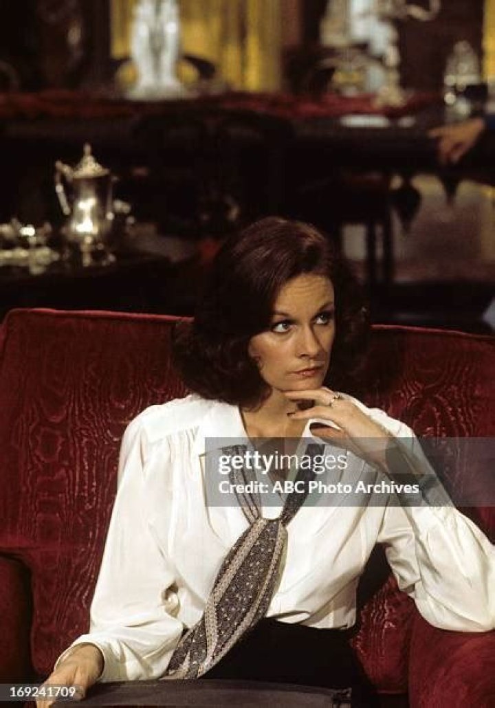 Hope Alexander-Willis Biography, Age, Height, Husband, Net Worth, Family