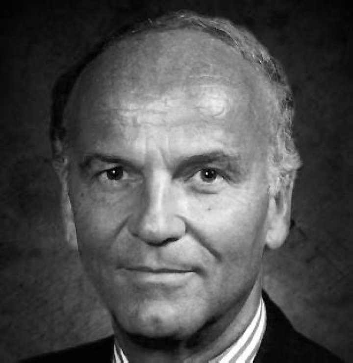 Howard Kent Walker Biography, Age, Height, Wife, Net Worth and Family