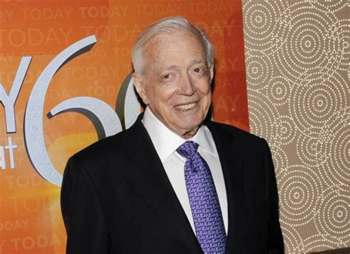 Hugh Downs Biography, Age, Height, Wife, Net Worth, Family
