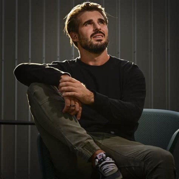 Hugo Bonneval Biography, Age, Height, Wife, Net Worth, Family